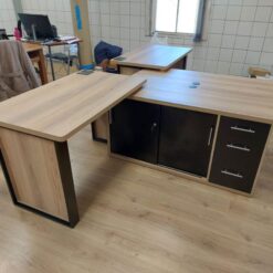 Johannes Desk7